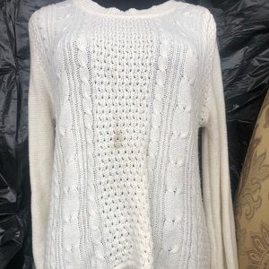 White knitted sweater